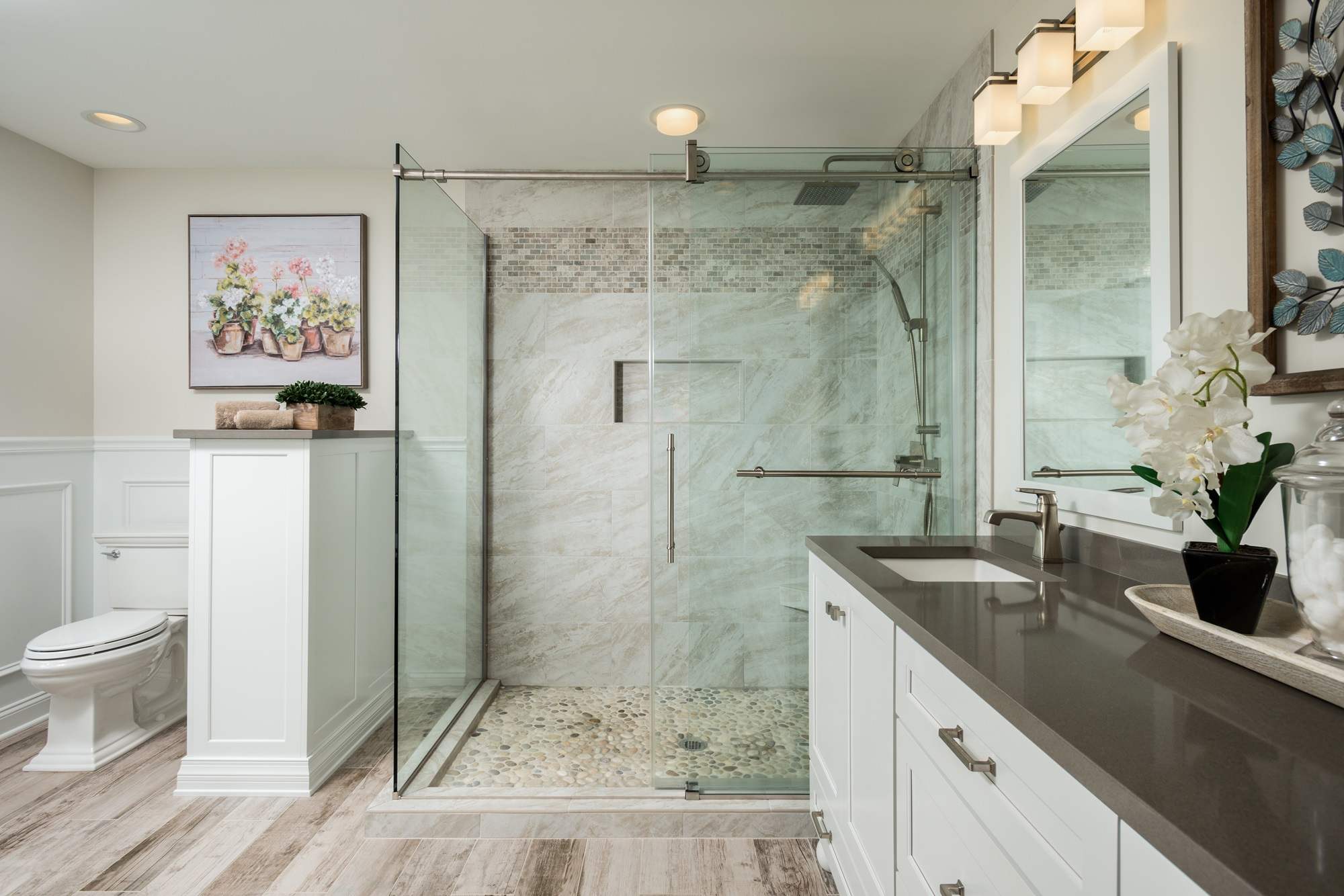 Coastal bathroom design with soaking tub